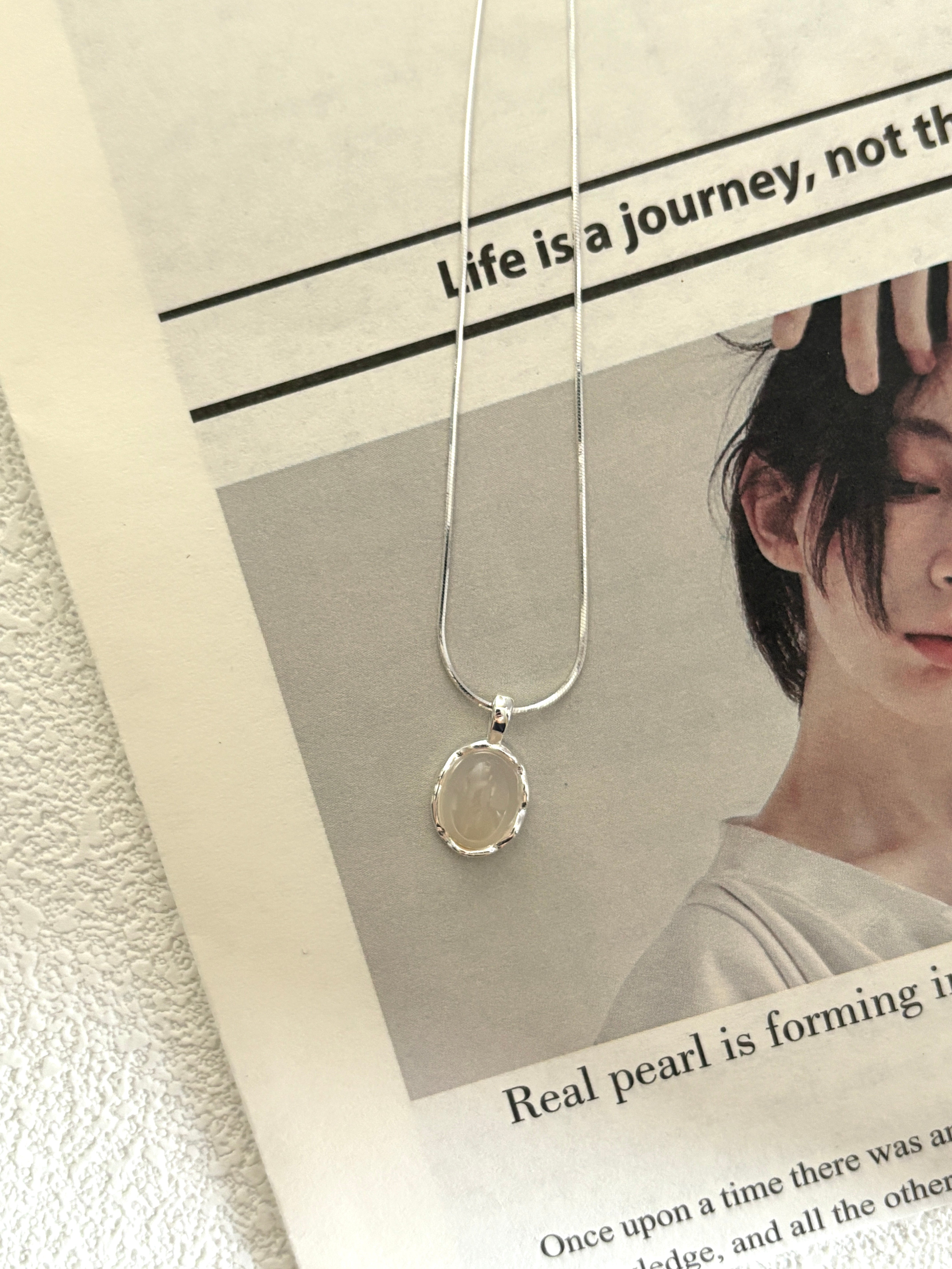 Silver Agate Necklace
