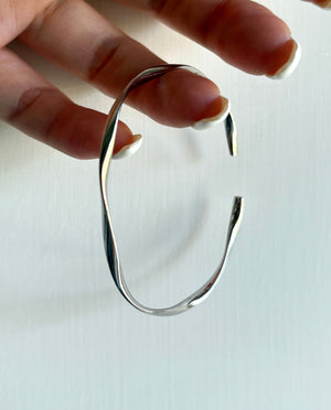 Fluid Wave Twist Bangle