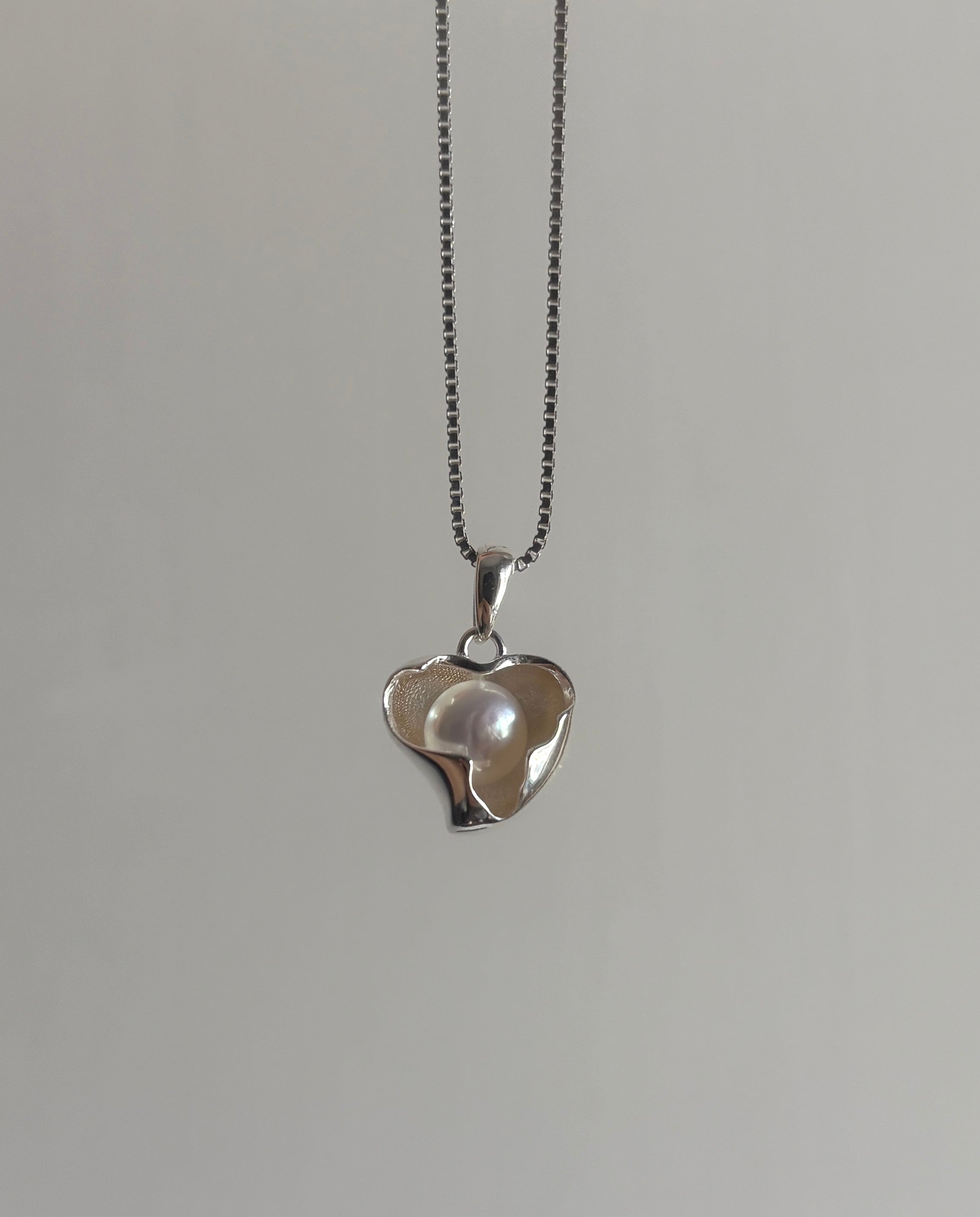 Molten Pearl Heart Necklace